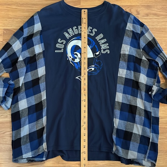 Los Angeles Rams LA Flannel Shirt / Sweatshirt upcycled unisex one size - Picture 4 of 7